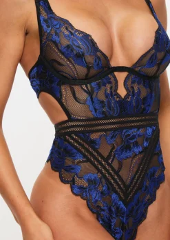 Embracing Lace Lingerie Body - Black/Blue