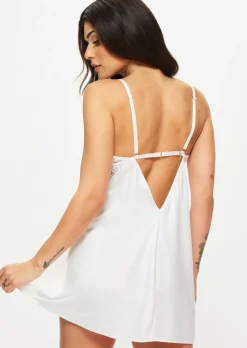 Endless Attraction Chemise Lingerie - Ivory