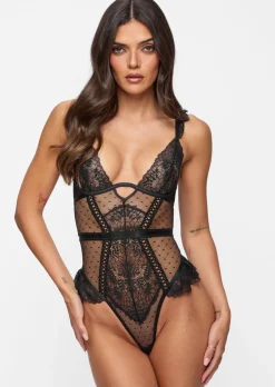 Entice Me Lace Crotchless Teddy Lingerie - Black