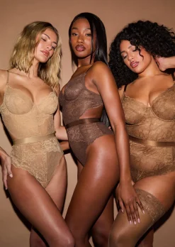 Hold Me Tight Lace Lingerie Body - Nude 01