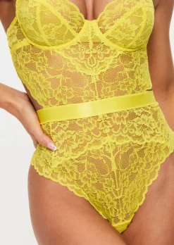 Hold Me Tight Lace Lingerie Body - Multi